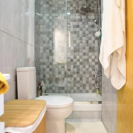 Bright Sunny 1 Bedroom With Air Conditioning Apartamento *